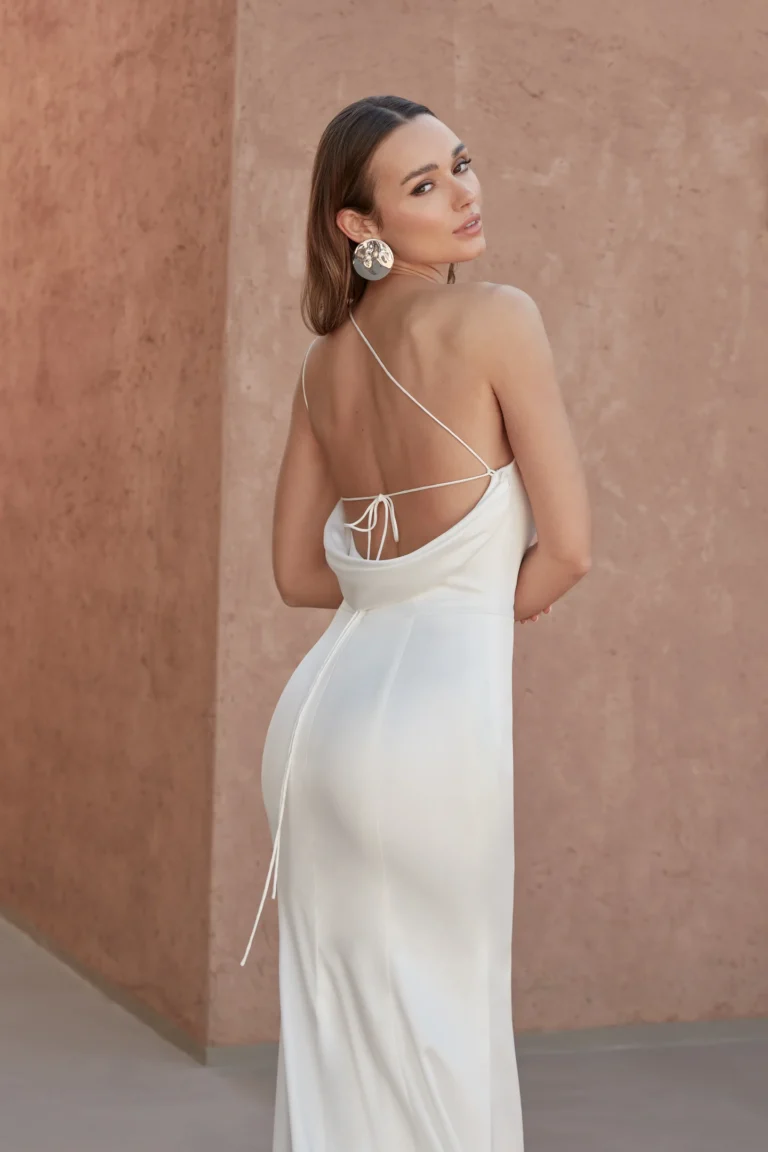 11316_FF_ZULLA_Adore-Justin-Alexander