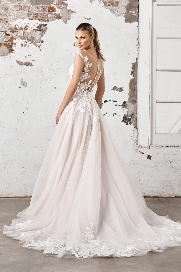 imgi_2_44402_FF_Sincerity-Bridal