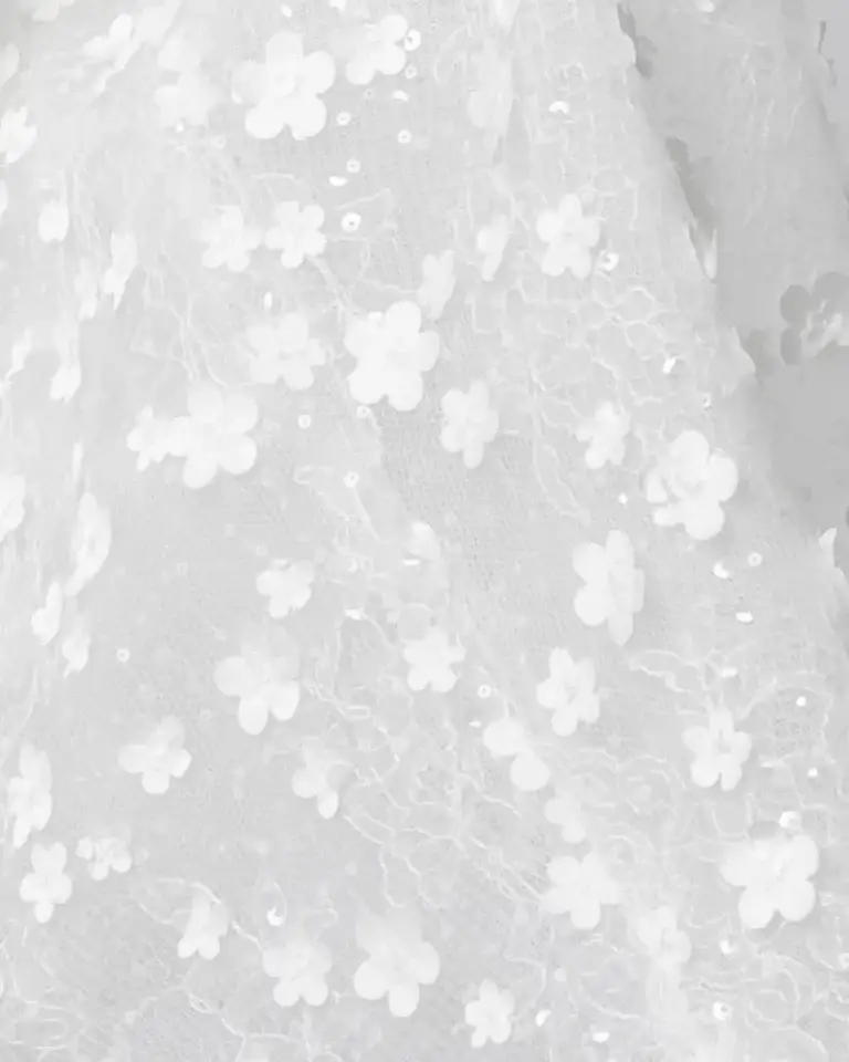 imgi_11_Brautkleid-Balloon-Dress-ivory-daisy-tulle